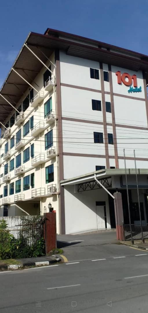 מירי 101 Hotel מראה חיצוני תמונה