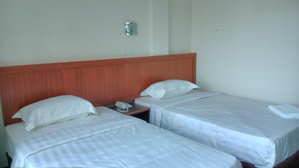 מירי 101 Hotel חדר תמונה