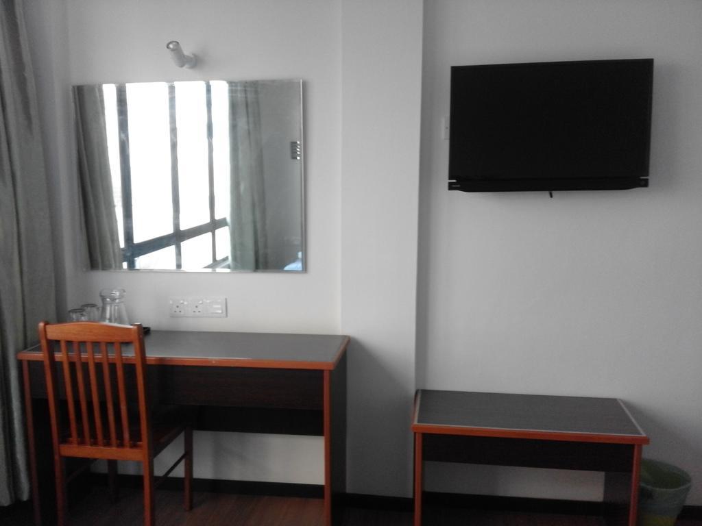 מירי 101 Hotel חדר תמונה
